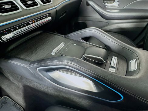 Certified 2021 Mercedes-Benz GLS 450 4MATIC image 6