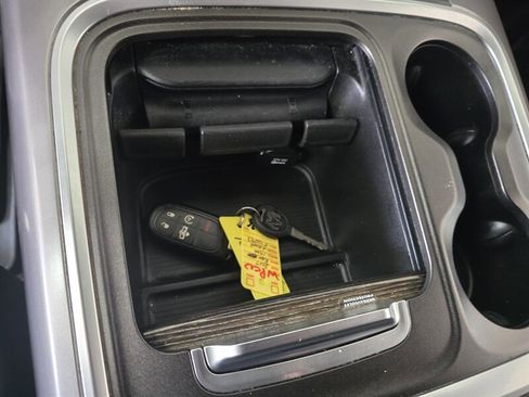 Used 2017 RAM 1500 Limited image 22