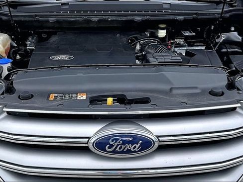 Used 2016 Ford Edge Titanium AWD/4WD image 33