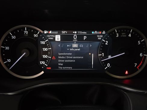 Used 2023 Jaguar F-PACE R-Dynamic S image 31