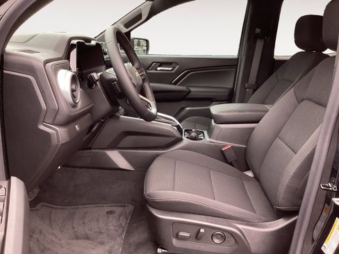 Used 2026 Chevrolet Colorado LT image 27