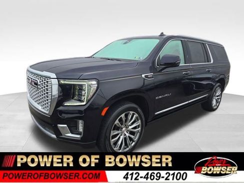 Used 2022 GMC Yukon XL Denali image 1