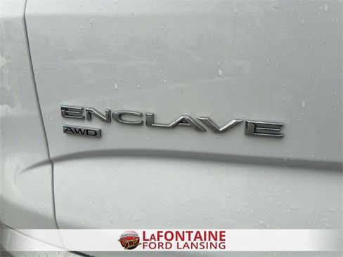 Used 2024 Buick Enclave Premium image 9