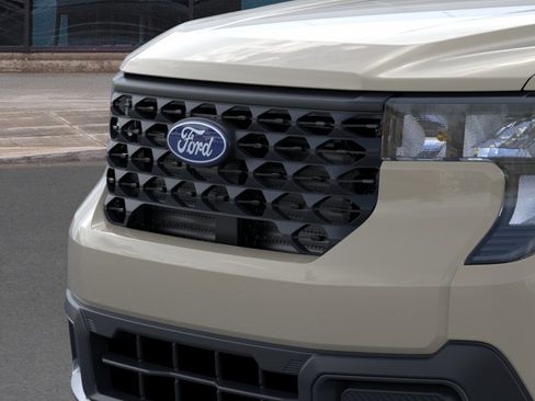 New 2025 Ford Maverick XLT w/ XLT Luxury Package image 18