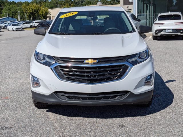 Used 2020 Chevrolet Equinox LS w/ LPO, Floor Liner Package FWD image 10