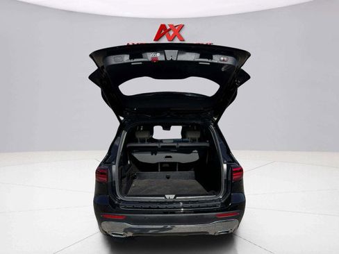 Used 2025 Mercedes-Benz GLB 250 image 46