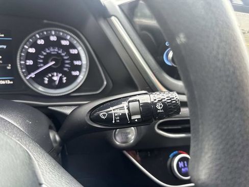 Certified 2023 Hyundai Sonata SEL image 28