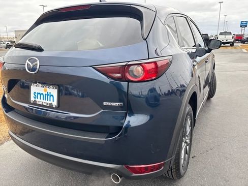 Used 2021 MAZDA CX-5 Touring image 29