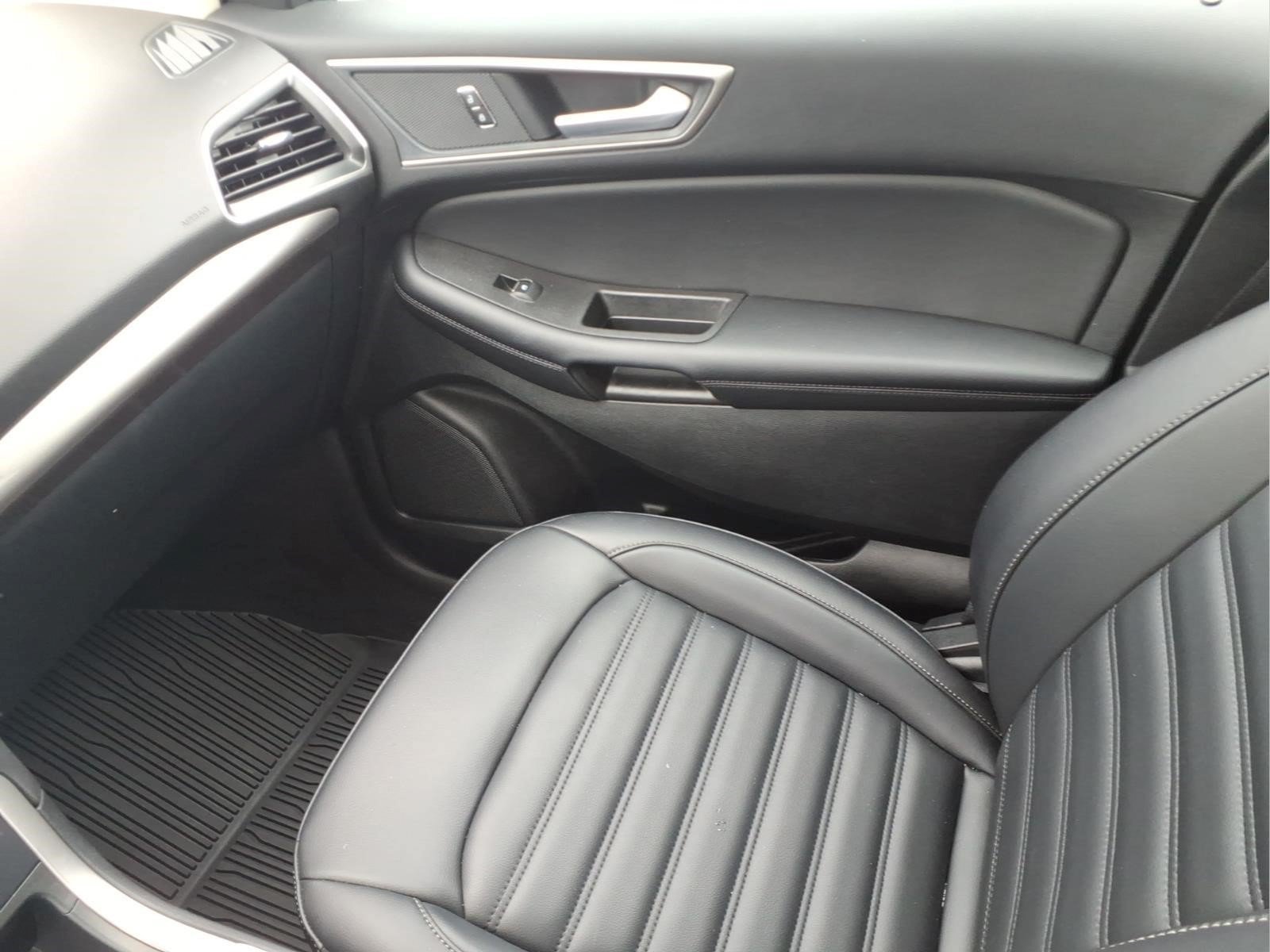 Used 2024 Ford Edge SEL w/ Convenience Package AWD/4WD image 21