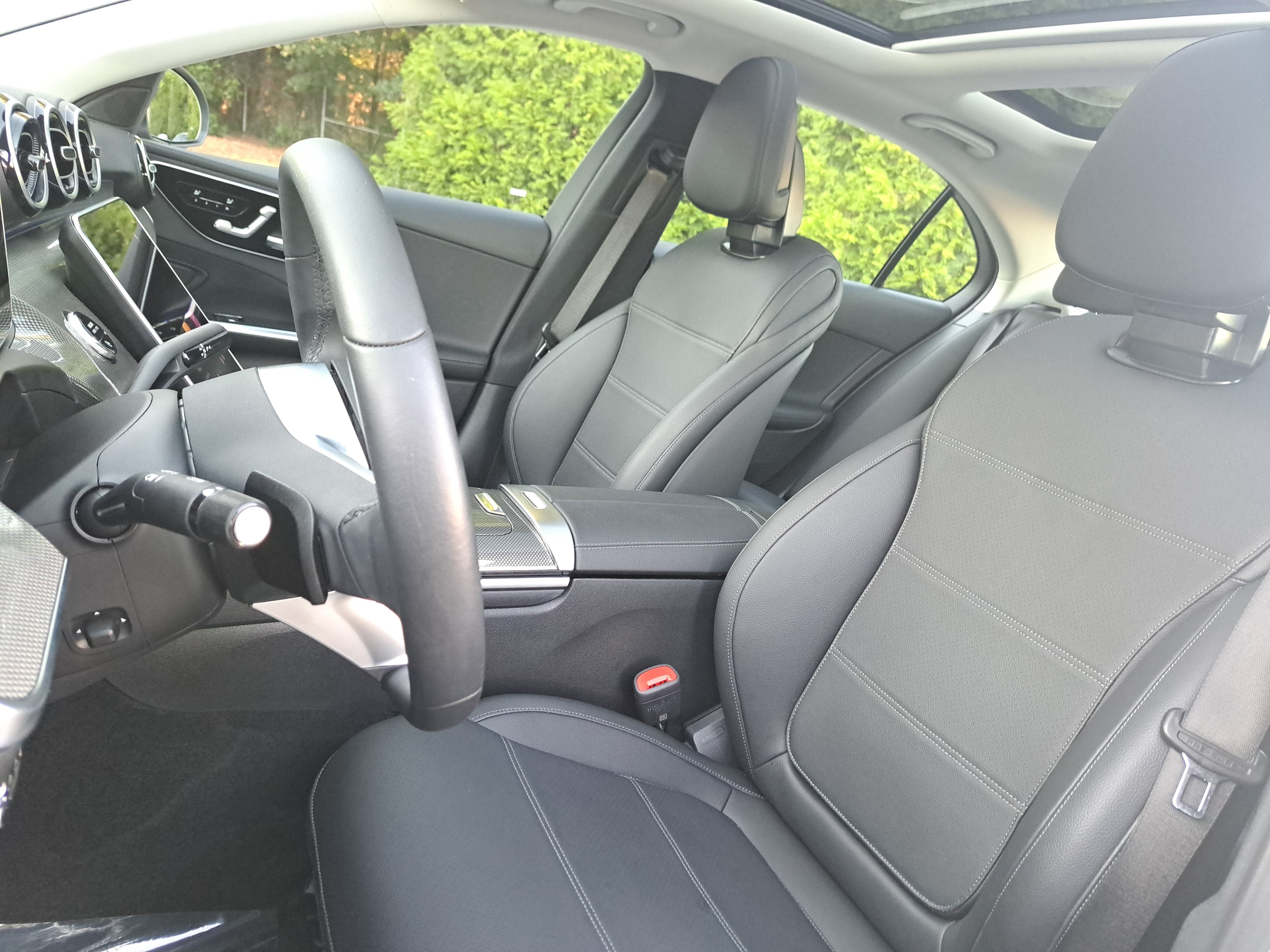 Used 2026 Mercedes-Benz C 300 Sedan image 17