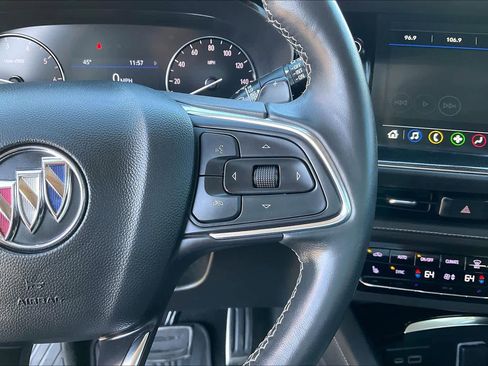 Used 2023 Buick Envision Preferred image 23