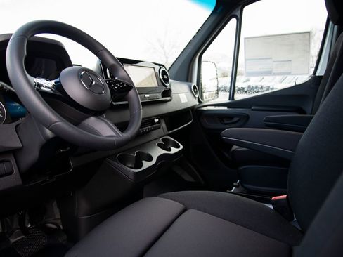 New 2026 Mercedes-Benz Sprinter 4500 image 12