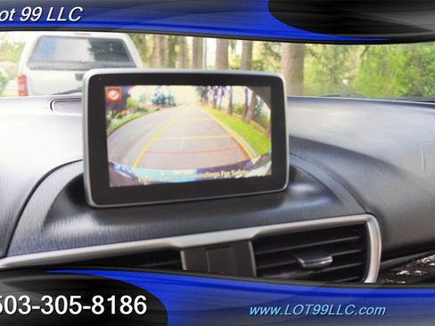 Used 2016 MAZDA MAZDA3 i Touring FWD image 36