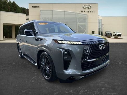 Certified 2026 INFINITI QX80 Autograph w/ Premium Cargo Package AWD/4WD image 3