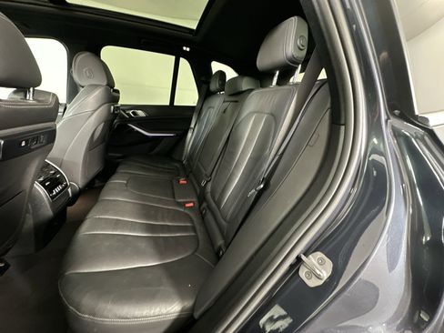 Used 2019 BMW X5 xDrive40i w/ Convenience Package image 27