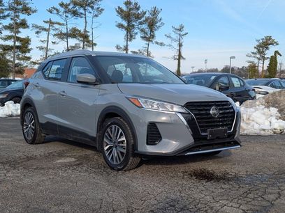 Certified 2021 Nissan Kicks SV