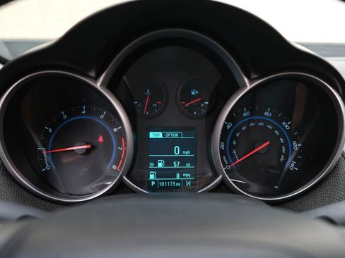 Used 2015 Chevrolet Cruze LT w/ Enhanced Safety Package FWD image 35