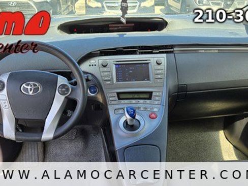Used 2013 Toyota Prius Two image 32