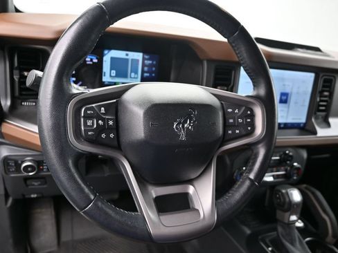Used 2024 Ford Bronco Outer Banks AWD/4WD image 23