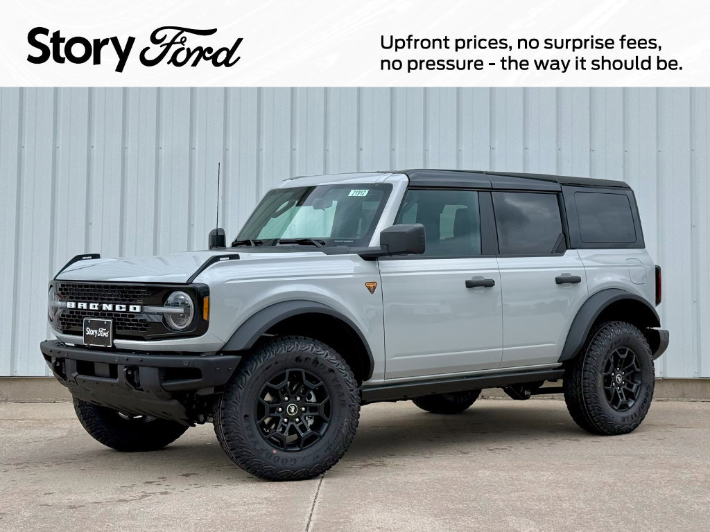 New 2026 Ford Bronco Badlands AWD/4WD image 1