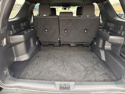 Used 2025 Toyota 4Runner TRD Off Road image 30