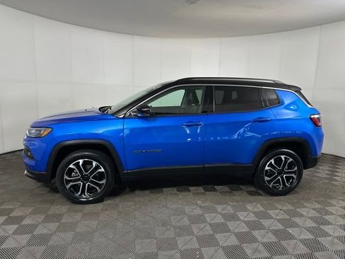 Used 2022 Jeep Compass Limited image 6