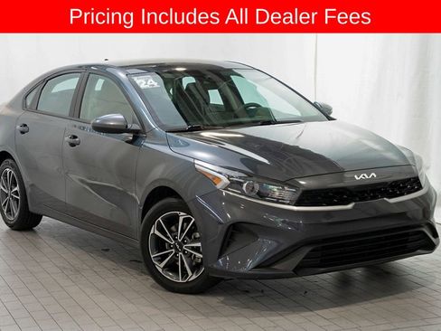 Used 2024 Kia Forte LXS FWD image 1