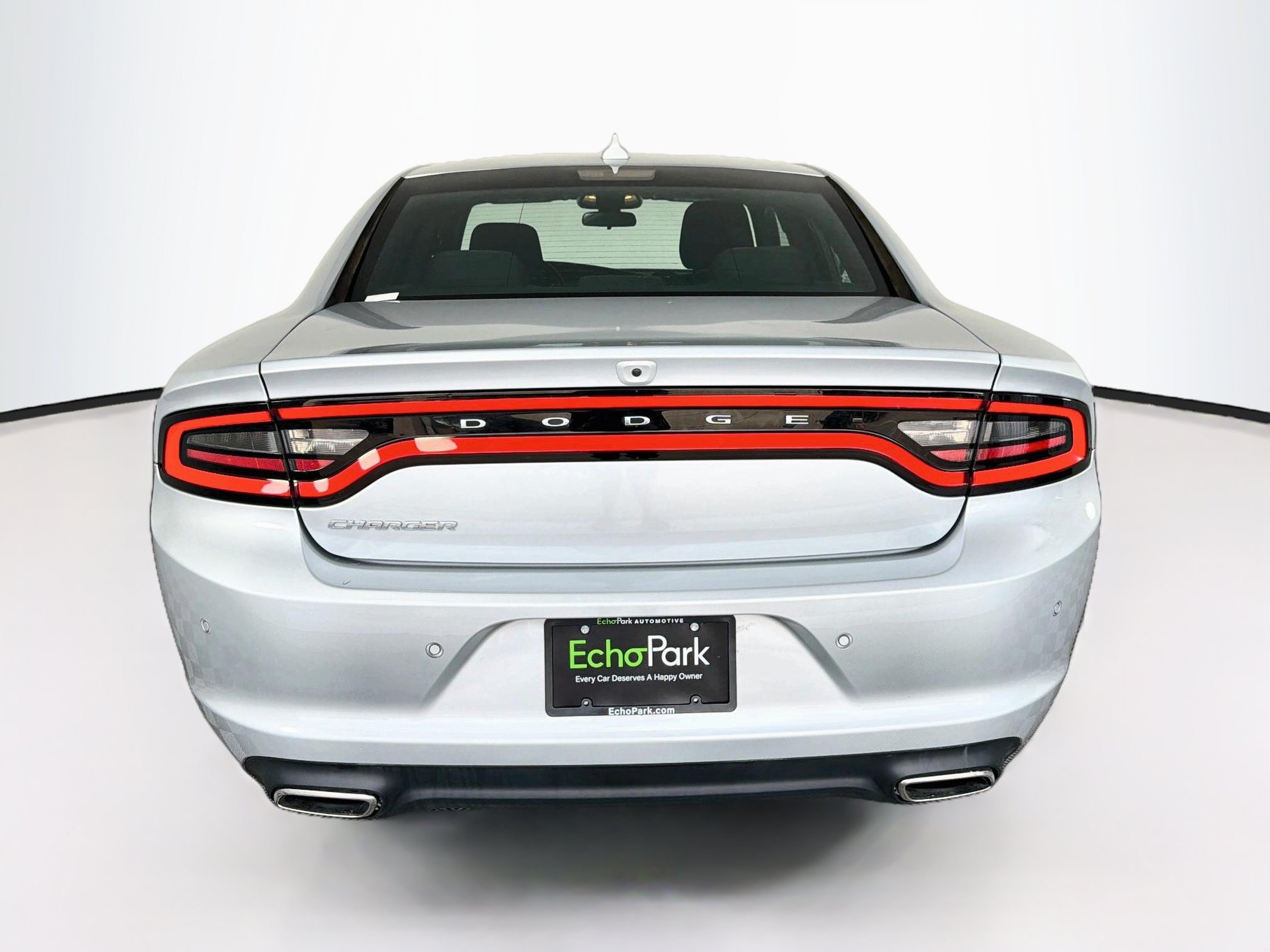 Used 2023 Dodge Charger SXT RWD image 7