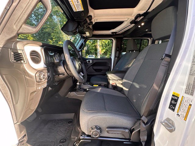 Used 2025 Jeep Wrangler Unlimited Sport S 4xe w/ Convenience Group AWD/4WD image 22