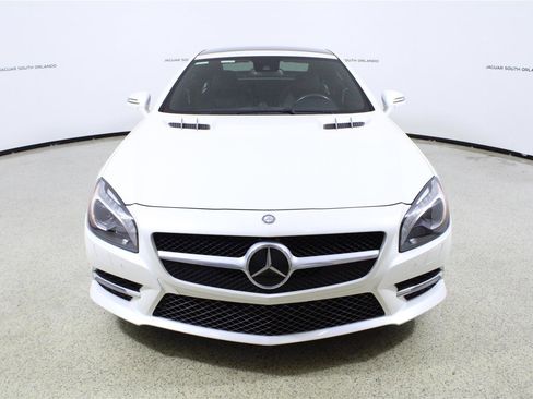 Used 2013 Mercedes-Benz SL 550 image 2