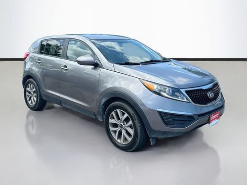 Used 2016 Kia Sportage LX FWD image 3