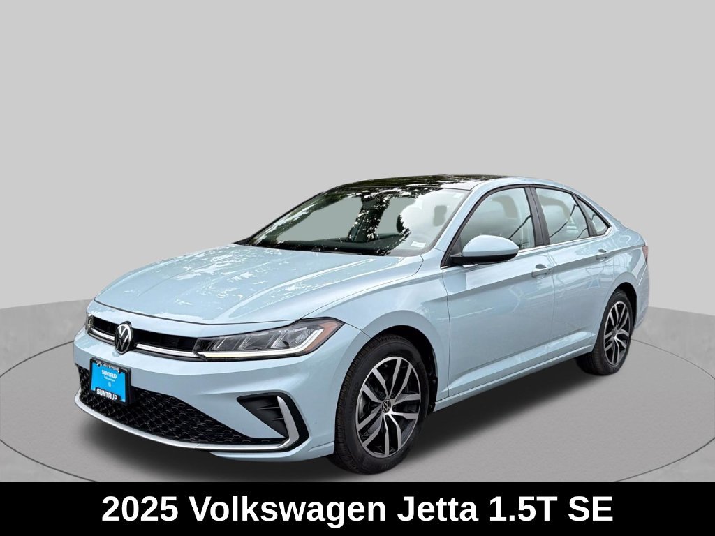 Used 2025 Volkswagen Jetta SE w/ Sunroof Package FWD image 3