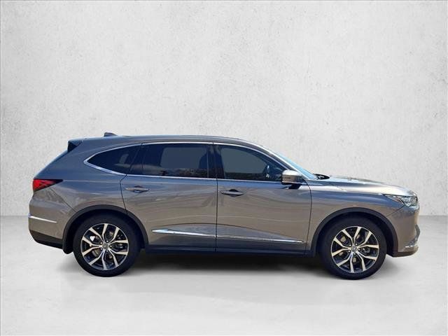 Used 2024 Acura MDX w/ Technology Package FWD image 4