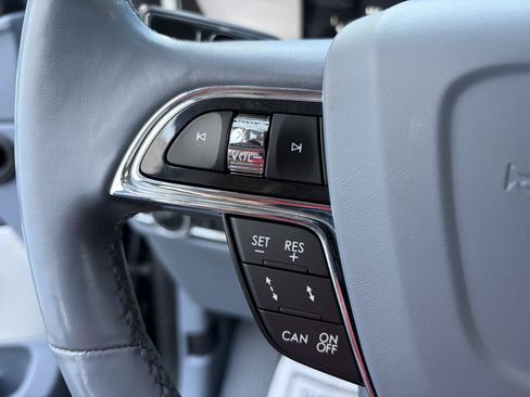Used 2021 Lincoln Navigator L Black Label AWD/4WD image 16