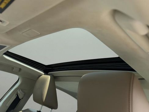 Used 2019 Lexus ES 350 w/ Accessory Package 2 image 12