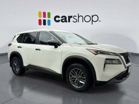 Used 2023 Nissan Rogue S AWD/4WD image 7