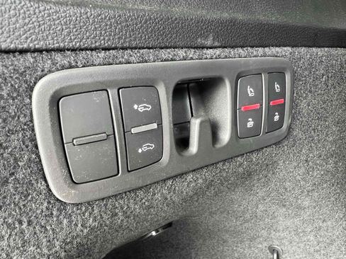 Used 2021 Audi Q7 3.0T Premium Plus w/ Premium Plus Package image 13