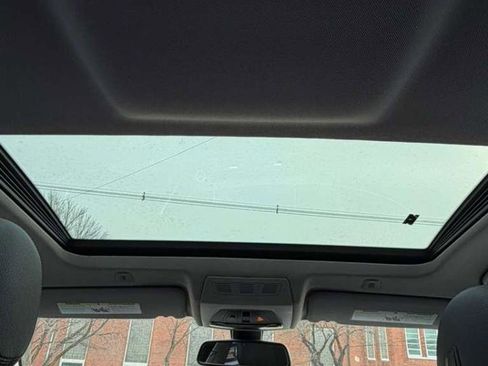 Used 2015 BMW 528i 4dr Sdn 528i RWD image 30