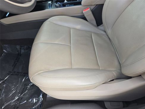 Used 2022 Lincoln Corsair FWD w/ Premium Package image 19