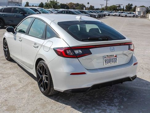 Certified 2025 Honda Civic Sport image 4