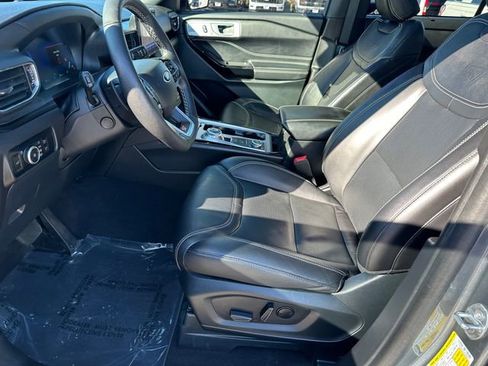 Used 2023 Ford Explorer ST w/ Equipment Group 401A image 25