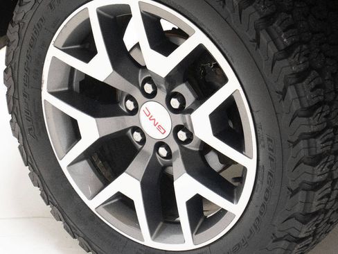 Used 2014 GMC Sierra 1500 SLT w/ All-Terrain Package image 66