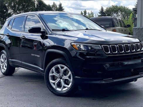 Certified 2025 Jeep Compass Sport AWD/4WD image 35