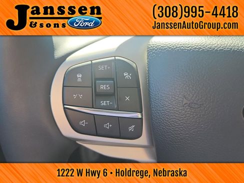 New 2026 Ford Explorer Active w/ Active Comfort Package image 26