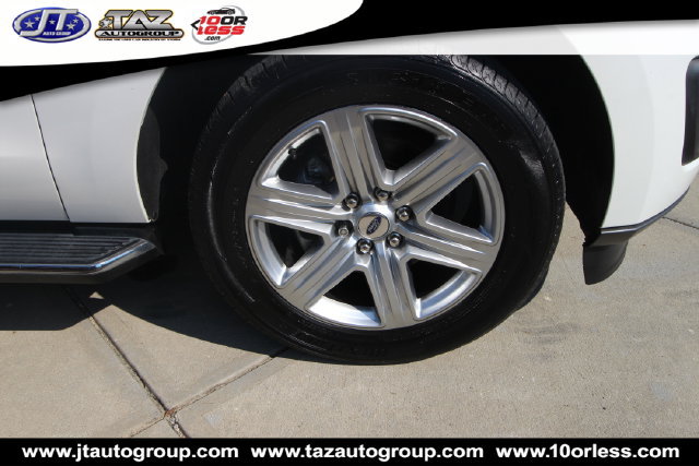 Used 2020 Ford Expedition Max XLT w/ Equipment Group 202A RWD image 8