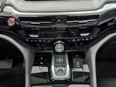 Certified 2023 Acura MDX SH-AWD image 20