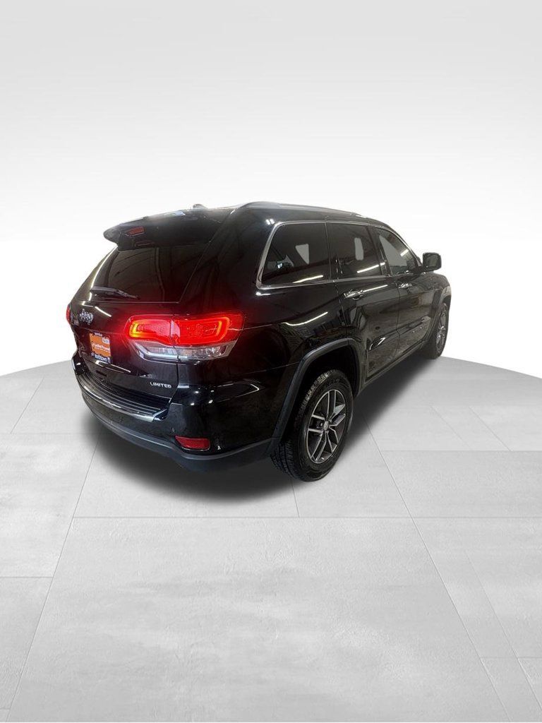 Used 2018 Jeep Grand Cherokee Limited AWD/4WD image 33