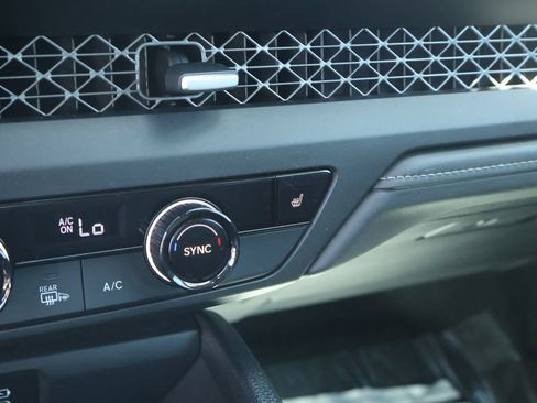 Used 2023 Honda Accord EX image 35
