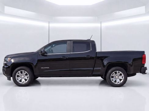 Used 2019 Chevrolet Colorado LT RWD image 2