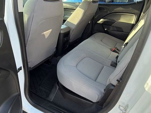 Used 2020 GMC Canyon 2WD Crew Cab w/ Convenience Package image 20